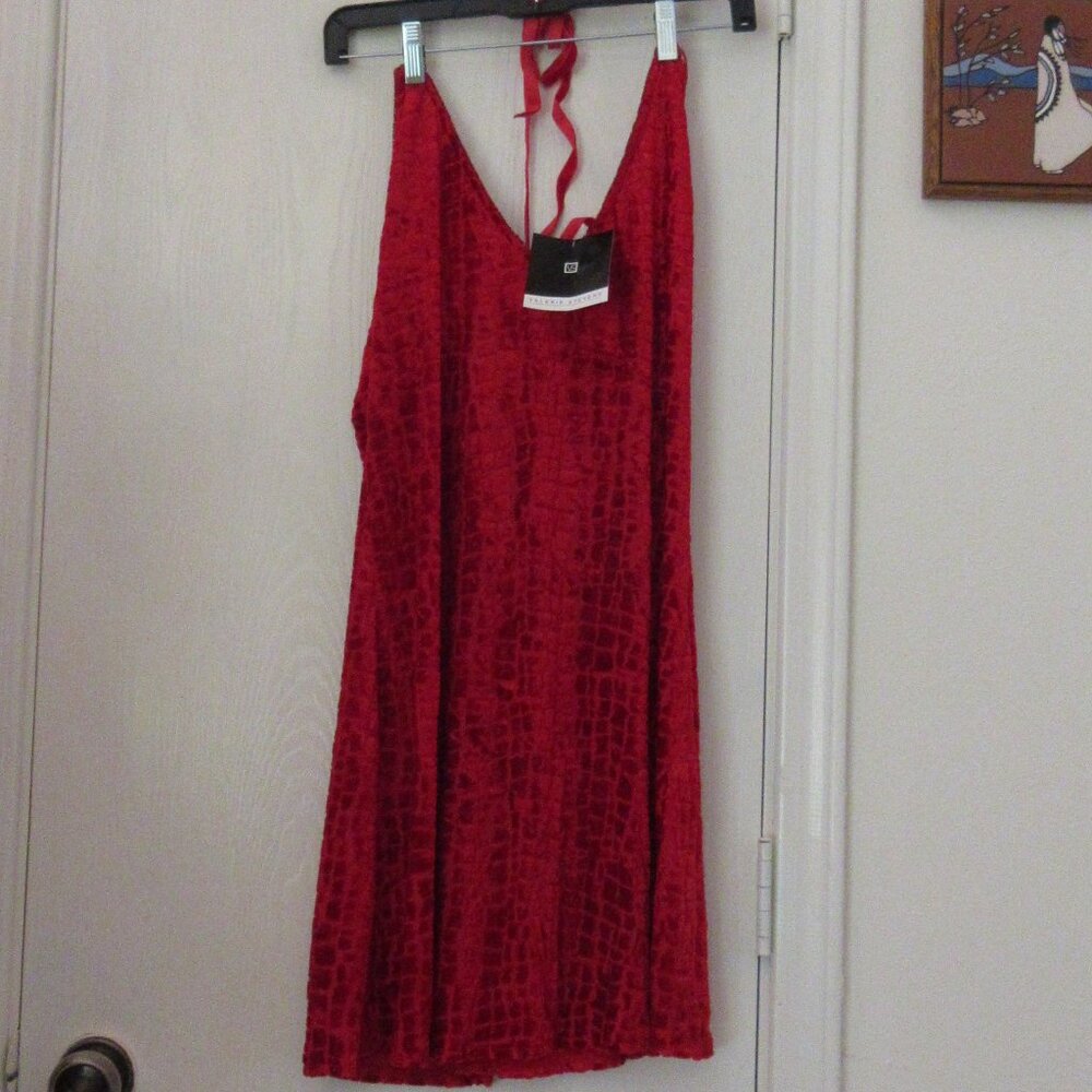 VALERIE STEVENS Small Red Velvety Party Dress